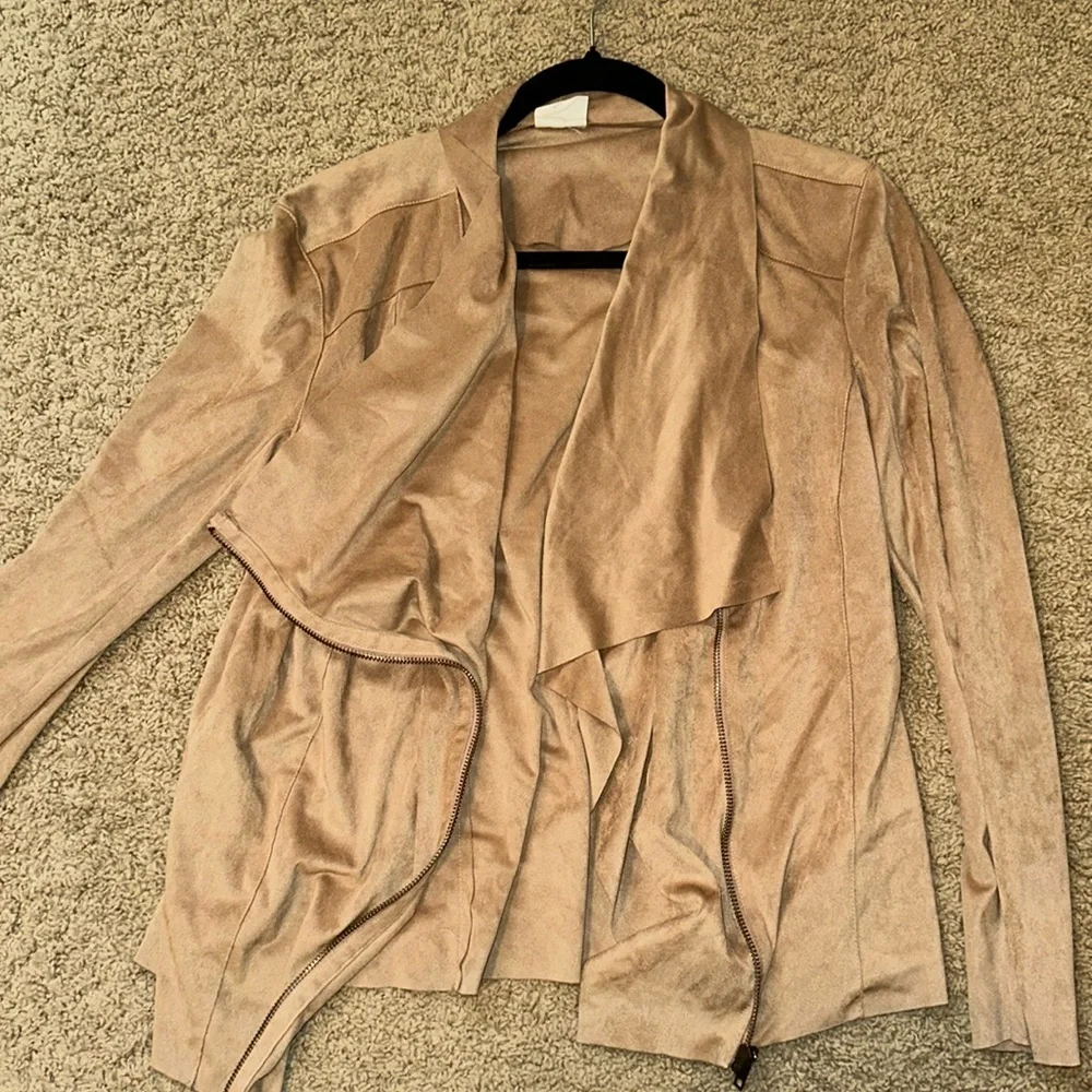 Medium - Picture 1 of 2